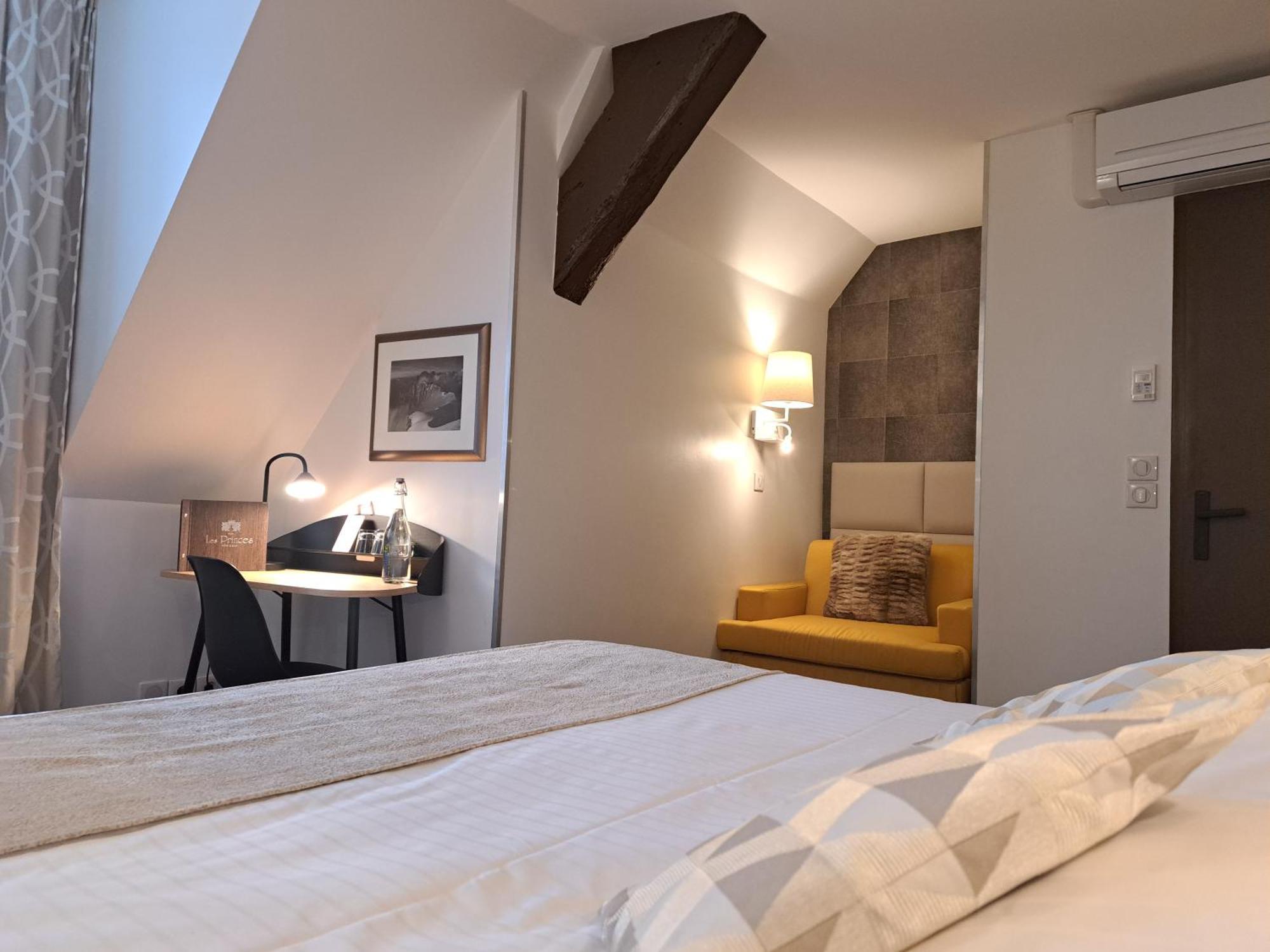 Hotel Des Princes, Chambery Centre Kültér fotó